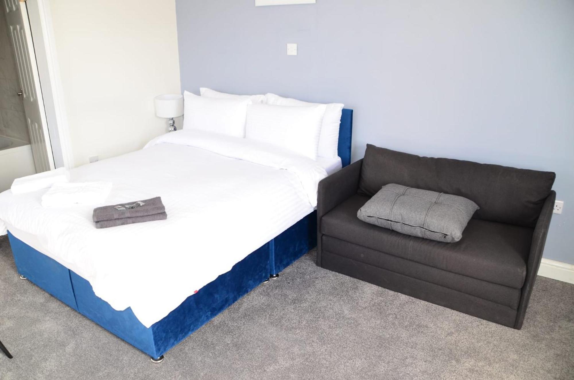 Blok 3 -Jacuzzi Suites, Apartment & Ensuite Rooms Blackpool Luaran gambar