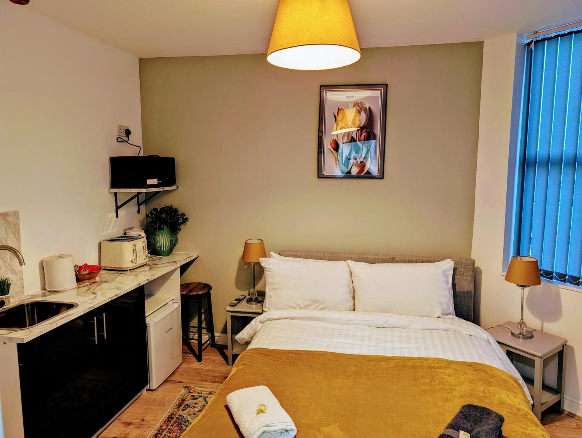 Blok 3 -Jacuzzi Suites, Apartment & Ensuite Rooms Blackpool Luaran gambar